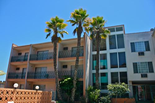 Inglewood Hotel | Royal Century Hotel at LAX