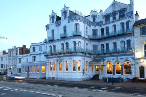 Ryde Hotel | Royal Esplanade Hotel