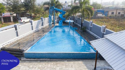 Lonavala Villa | Royal Twin Lonavla - 12BHK Luxury Villa with Turf
