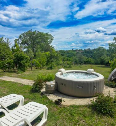 Petrovaradin House | Vila Nera