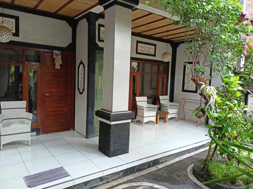 Lovina House | Rumah Askara