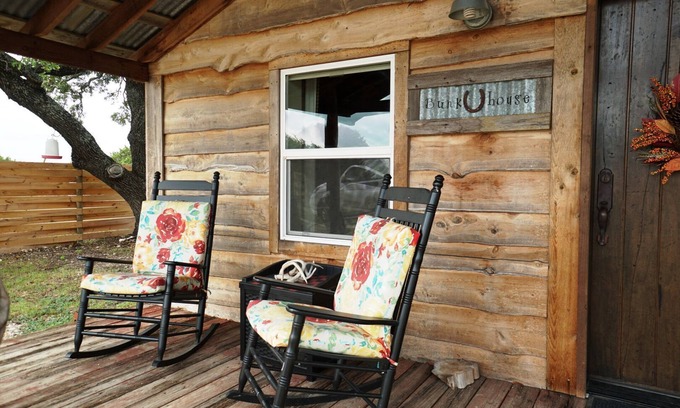 Harper Cabin | Run Away Ranch | Quiet and Peaceful Cabin
