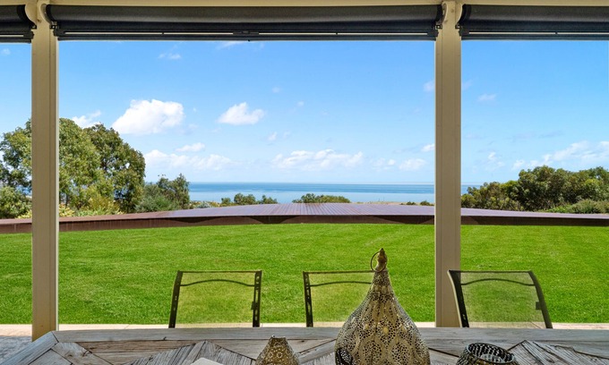Carrickalinga House | Rural Estate With Sweeping Views