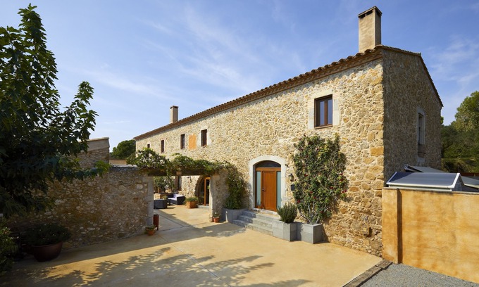 Torroella de Montgri Other | Rural house for groups and hikers, nature and tranquility lovers.