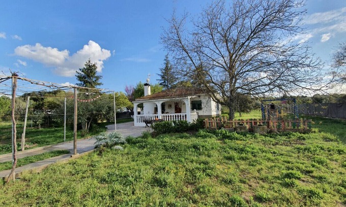 Illana House | Rural house next to the river with private pool, fireplace, swings and barbecue.
