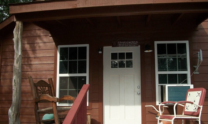 Granbury Cabin | Rustic Cowboy Cabin