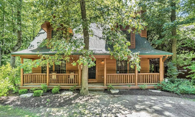 Saugatuck Cabin | Rustic Elegance! Pool, Fire Pit, Hot Tub, Screened Porch & more!