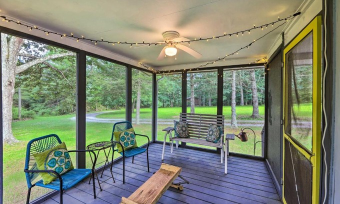 Seebert House | Rustic Hideaway with Fire Pit Less Than 1 Mi to River!