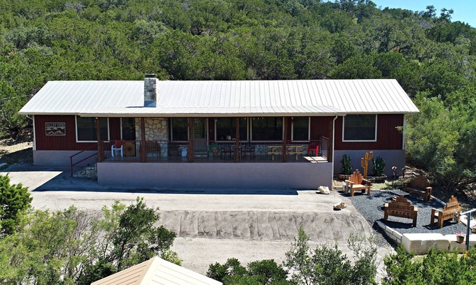 Concan House | Rustic lodge retreat minutes from the Frio!