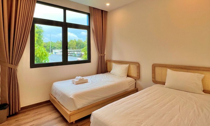 Ganh Dau Hotel | S79 Residences Good AND Good