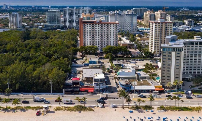 East Fort Lauderdale Resort | Safely stay at the Fort Lauderdale Beach Vacation Resort