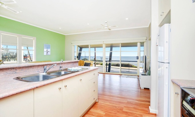 Aldinga Beach House | Salt -
