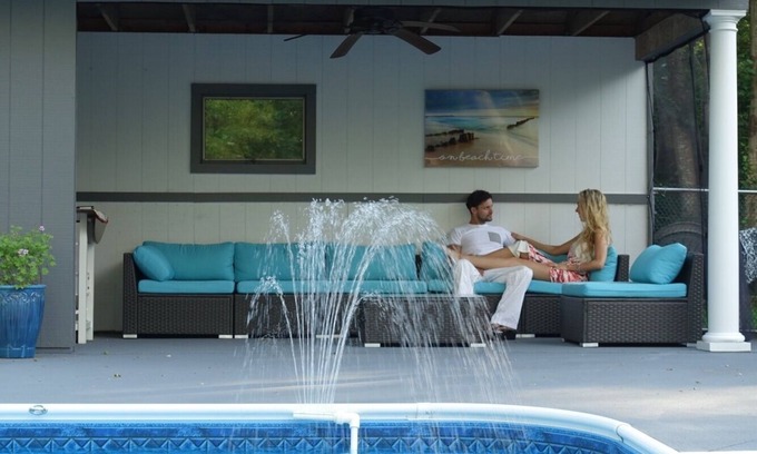 South Kingstown House | Saltwater Pool, Completely Private, 10 minutes to beaches, 15 minutes to Newport