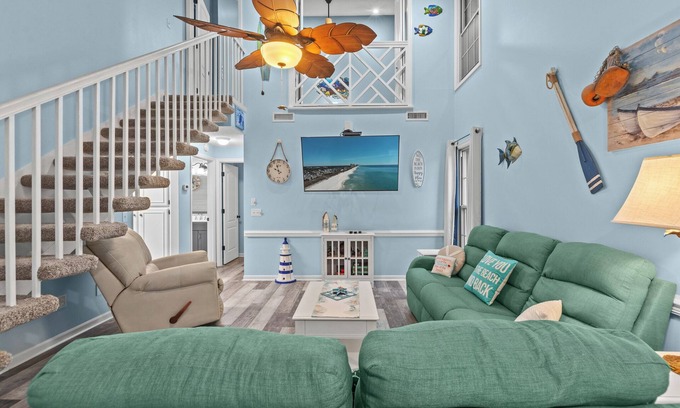 West Panama City Beach House | Salty Breeze: 5-min WALK TO BEACH 82D