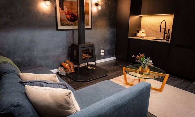 Cheshunt House | Sambar Hills