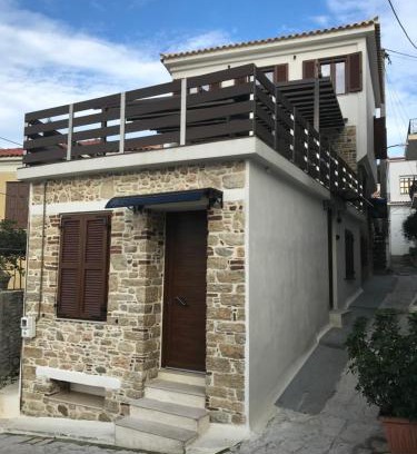 Karlovassi House | SAMOS MARIAs' STONE HOUSE 1