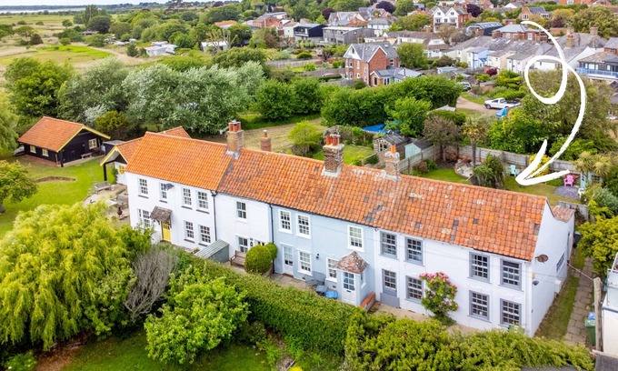 Aldeburgh House | Sanderlings, Aldeburgh