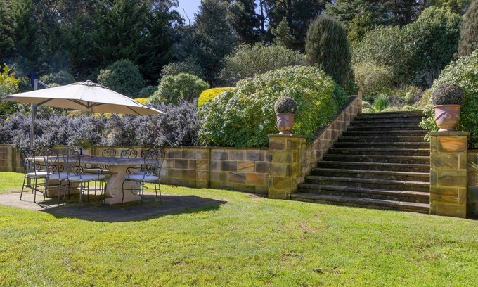 Merricks North House | Sandstone Estate - A Boutique Vineyard Retreat