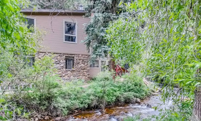 Idaho Springs Condo | Sandstone Modern Work & Play Waterfront Condo!