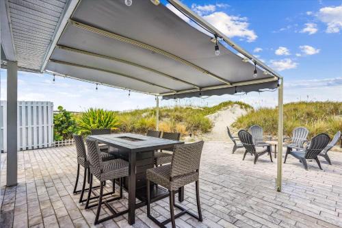 Redington Shores House | Sandy Dunes