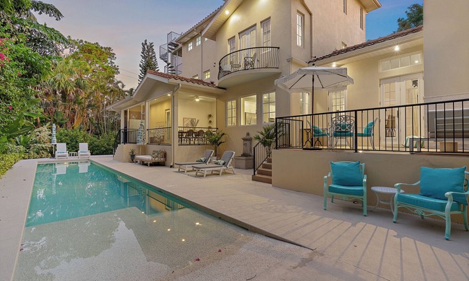 Indian Beach Sapphire Shores House | Sapphire Shores | Luxury Pool, 2 Fireplaces, Game Room + 2 Bars!