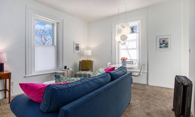 Bay City Apartment | Sarah’s Entire Apt @ the Historic McCormick House