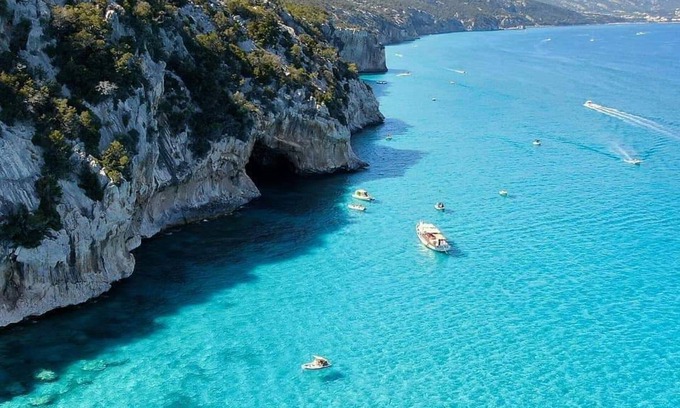 Siniscola House | sardiniahouse6 + private parking + near by beach + big garden perfect for kids.