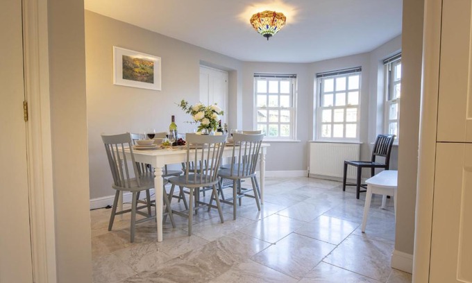 Harome House | Saxon House 7