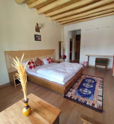 Leh House | Scenic ladakh homestay upper Tukcha leh