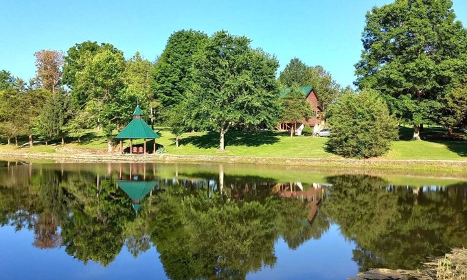 Paris Other | Scenic Stillwater Retreat in rural KY Horse Country, WiFi/AC, Fishing/Canoeing