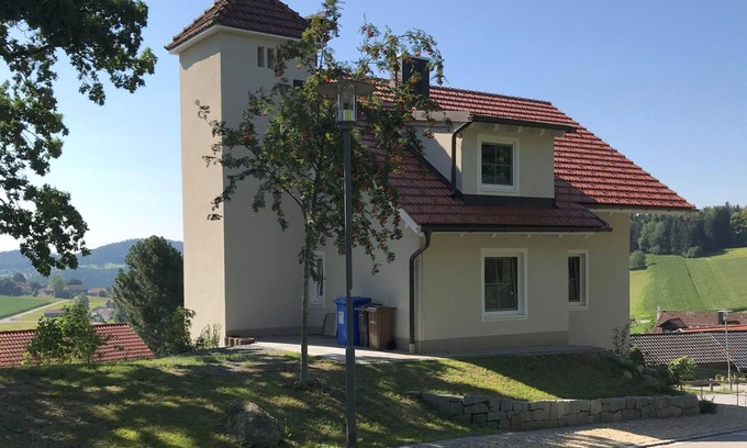 Schoenberg Apartment | Schönberg, Ferienwohnung Frisch - Bayr. Wald - Panoramawohnung