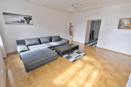 Penzing Apartment | Schönbrunn Apartments