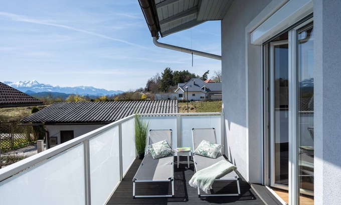 Poertschach am Woerthersee House | Schönes Haus mit Garten in Pörtschach