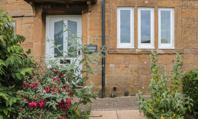 Stoke-sub-Hamdon House | Scrambles Cottage