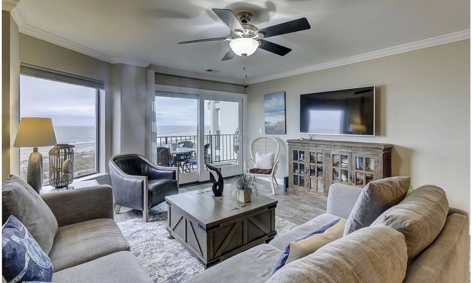 Folly Field Condo | Sea Cloisters on Hilton Head, Upper Floor Condo with Fabulous Ocean Views!
