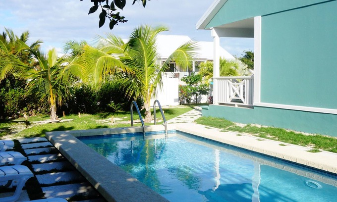 Wheeland Settlement Resort | Sea Grape Studios