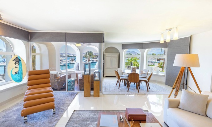 La Paz Apartment | Sea Side Luxury Apartment