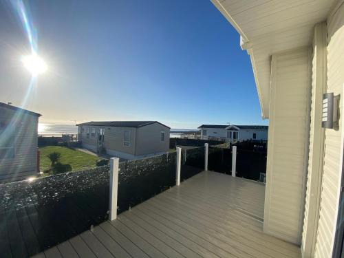 Porthcawl Apartment | Sea view beach lodge Trecco bay 3 bedroom