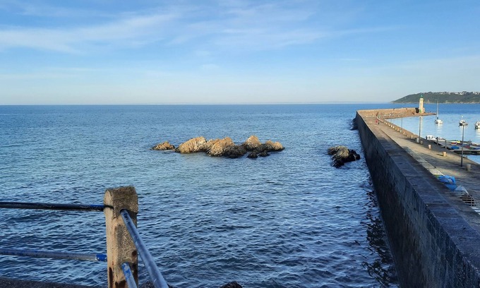 Binic Apartment | Sea view apartment at the foot of the port and beaches