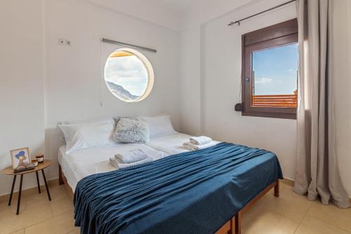 Archanes-Asterousia Villa | Sea View Villa Emmanuela, By IdealStay Experience