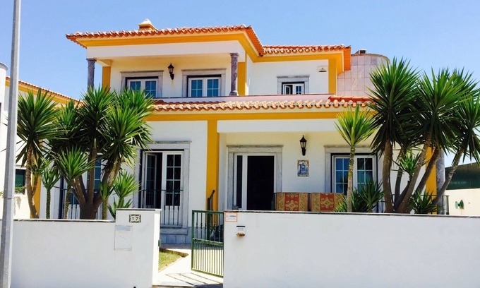Atalaia Villa | Sea view Villa with private pool, 4 double bedrooms & free WIFI