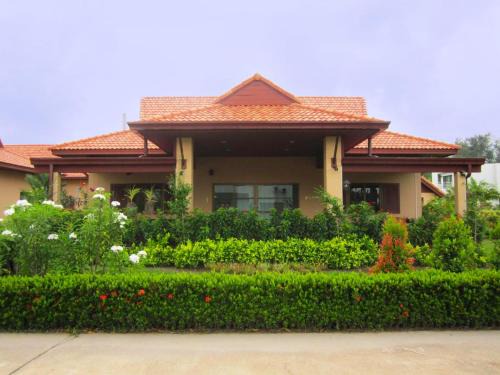 Kram Villa | Seabreeze Residence 145