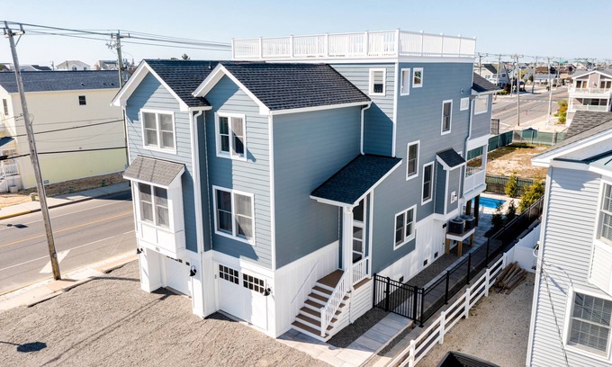 Surf City House | SeaBreeze