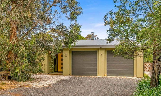 Ventnor House | Seacove - sleeps up to 12