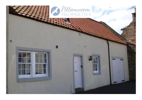 Pittenweem House | Seaglass Cottage-family friendly home in East Neuk