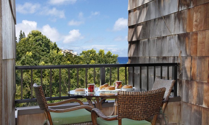 Princeville Condo | Sealodge B-9, Charming corner unit-atop the cliffs on North Shore of Kauai.