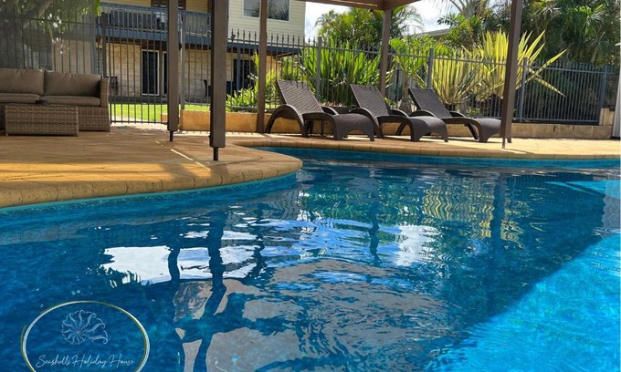 Kalbarri House | Seashells Holiday House - Kalbarri