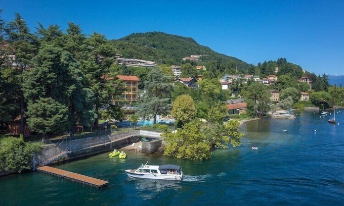 Verbania Apartment | Seaside Apartment in Residence Zust
