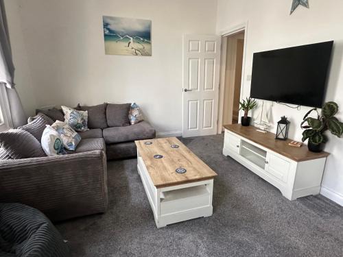 Teignmouth Apartment | Seaside stay in Teignmouth