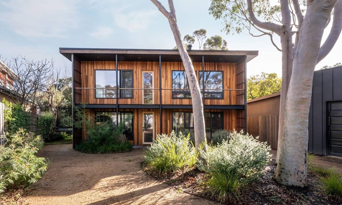 Somers House | Seasom in Somers by Property Mums